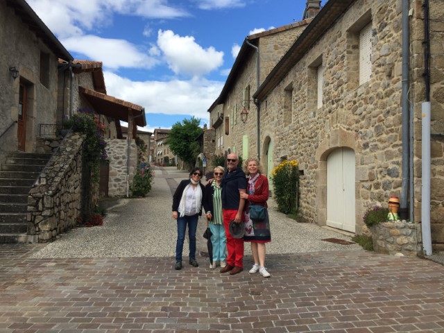 Tour guide in Provence - Image 8