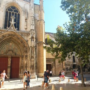 Tour to Aix-en-Provence and Cassis – 8 hours