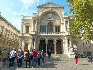 Guidet tur i Avignon, Romain Bouchaud