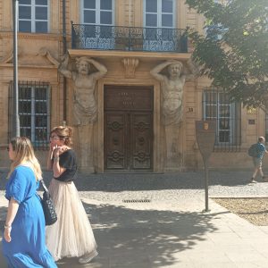 Private tour to Aix-en-Provence – 4 hours