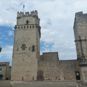 Guided tour in Uzès – 2 hours