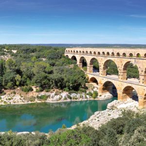 Tour to Arles and Pont du Gard – 8 hours