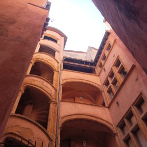 Guided tour in Lyon – 2 hours