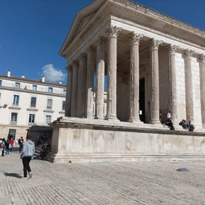 Tour to Nîmes and Pont du Gard – 8 hours