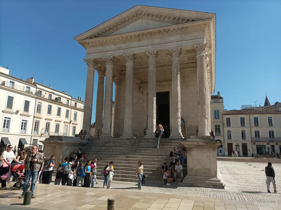 Gids Nimes