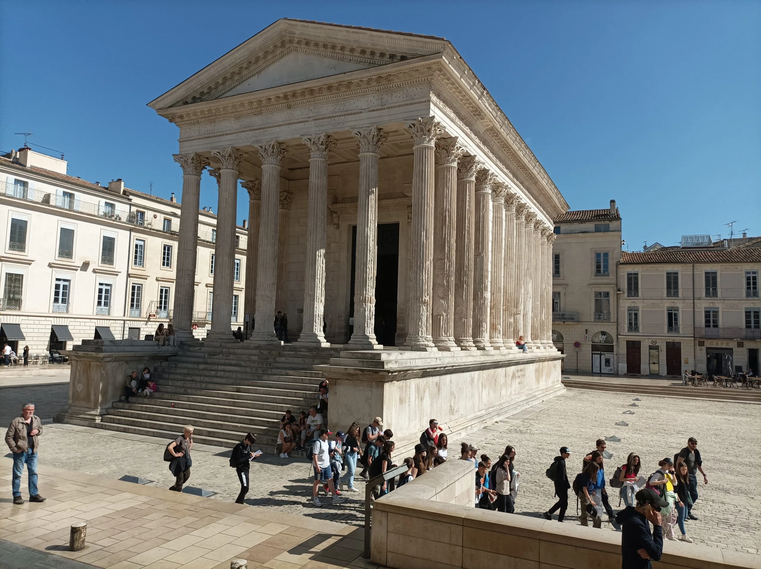 You are currently viewing Sylvie : tour guide in Nîmes