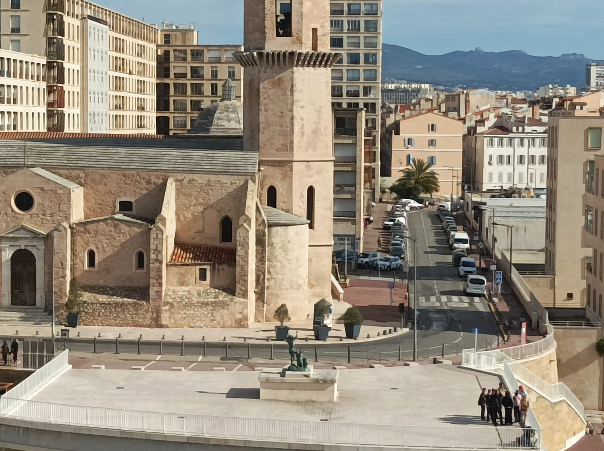 Guided tour in Marseille, Romain Bouchaud