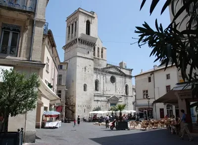 Tour to Nîmes and Pont du Gard – 8 hours