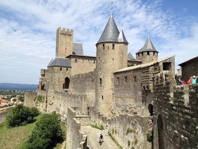 Tour guide in Carcassonne - Image 5