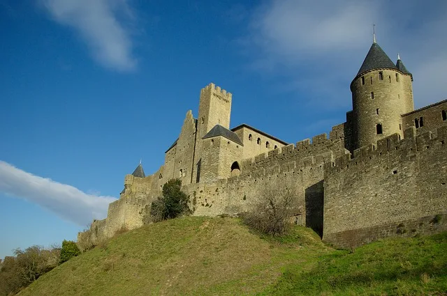Tour guide in Carcassonne - Image 11