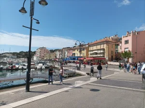 Private tour in Cassis, Romain Bouchaud