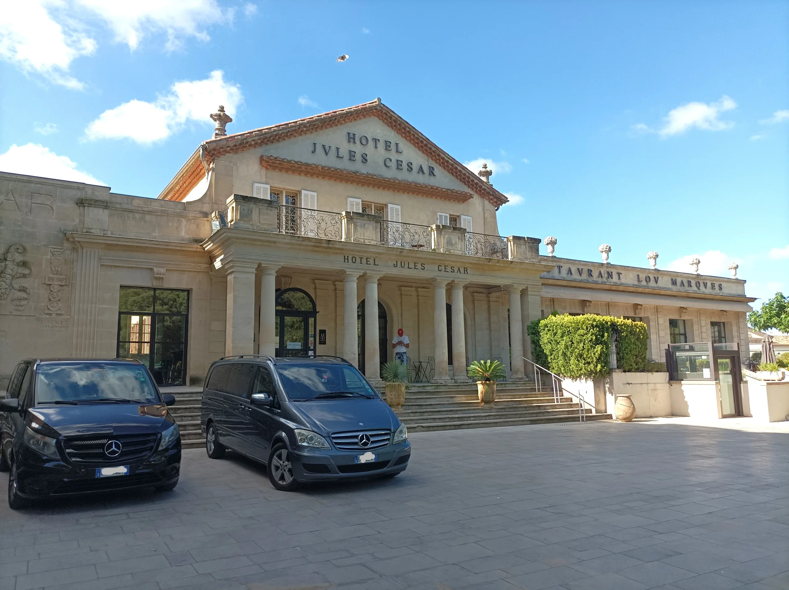 Private tour in Arles, Tour to Arles, Romain Bouchaud