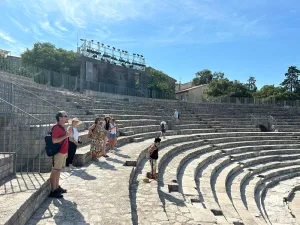 Begeleide toer in Arles, Romain Bouchaud