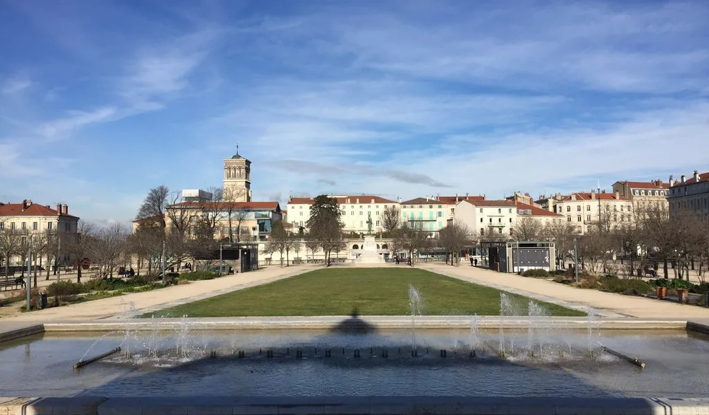 Guided tour in Valence, Romain Bouchaud
