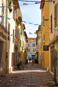 Guided tour in Antibes