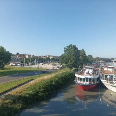 Tour to Avignon and Pont du Gard – 8 hours