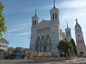 The basilica of Notre-Dame de Fourvière, Romain Bouchaud