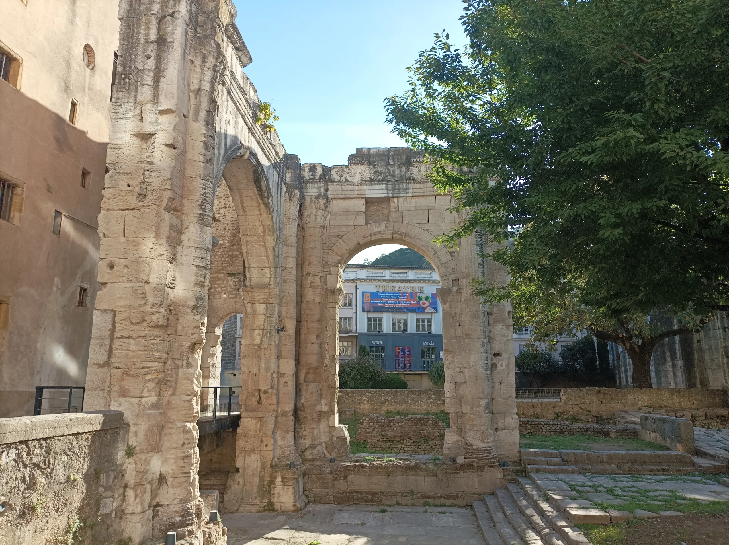 Guided tour in Vienne, Romain Bouchaud