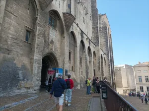 Guided tour in Avignon, Romain Bouchaud, Guided tour in the Popes palace