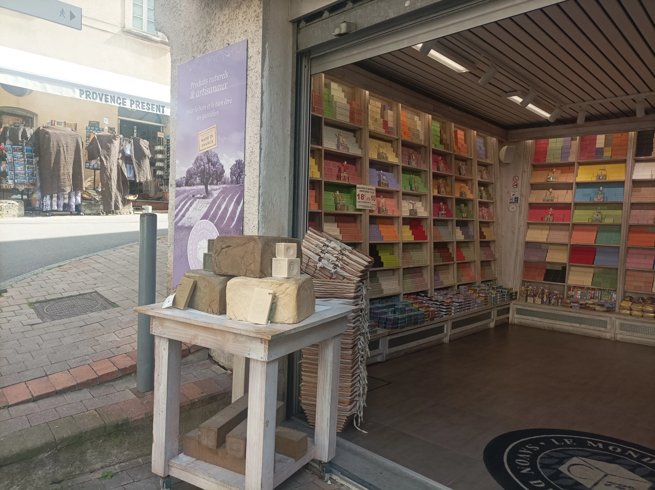 Private tour in Avignon, Romain Bouchaud