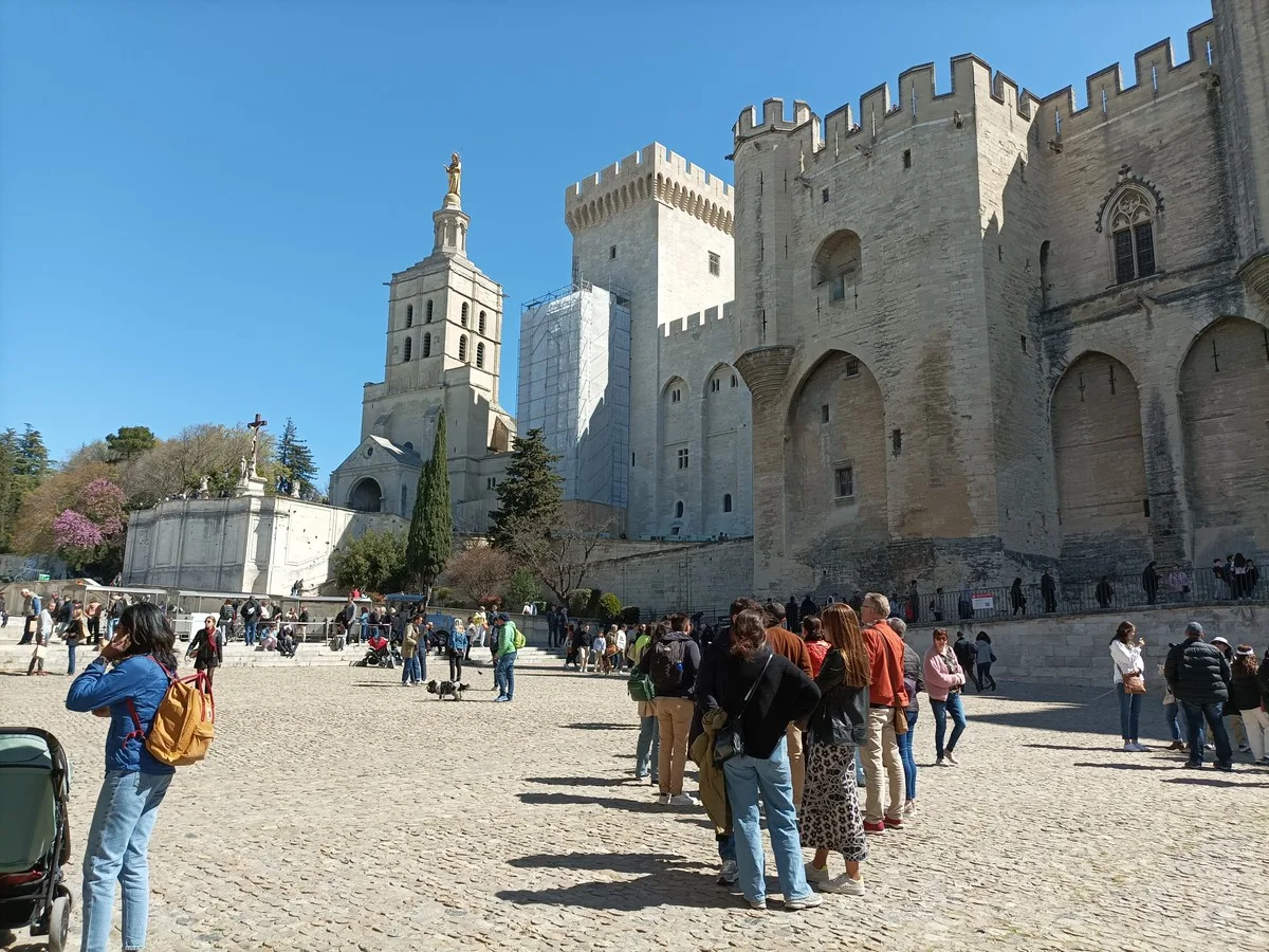 Tour to Avignon, Romain Bouchaud