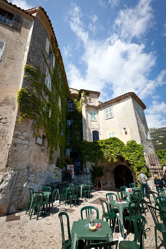 Tour to Eze