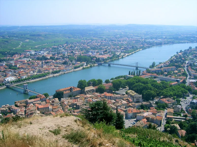 Guidad tur i Tournon-sur-Rhône, Romain Bouchaud