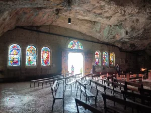 Tour on the footsteps of Mary Magdalene, Romain Bouchaud