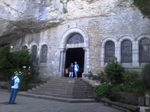 Tour on the footsteps of Mary Magdalene, Romain Bouchaud